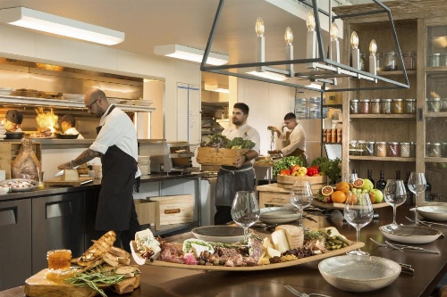 The Portofino Hotel & Marina, A Noble House Hotel image 12